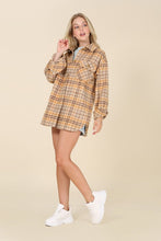 Load image into Gallery viewer, Plaid shacket with pockets
